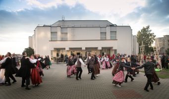 IMG_1912.JPG