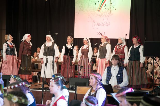 Folkloro grupė „Imsrė“ dalyvavo tautinės muzikos festivalyje „Trimitatis“